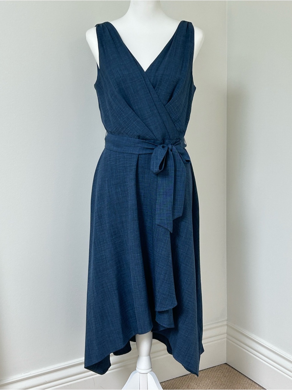 DKNY Navy Sleeveless V-Neck Wrap Dress with Tie Waist 8